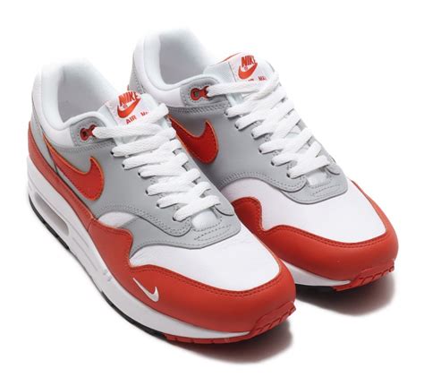 nike air max 1 se.